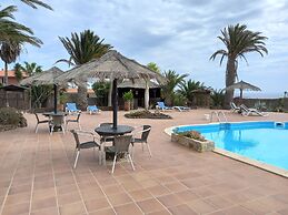 Rustic 1-bed Bungalow in Parque Holandés