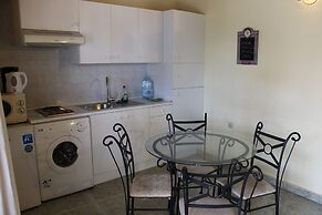 Rustic 1-bed Bungalow in Parque Holandés