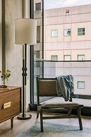 Sonder by Marriott Bonvoy Maisonneuve Apartments Downtown