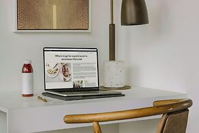 Sonder by Marriott Bonvoy Maisonneuve Apartments Downtown