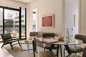 Sonder by Marriott Bonvoy Maisonneuve Apartments Downtown