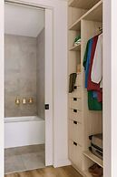 Sonder by Marriott Bonvoy Maisonneuve Apartments Downtown