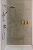 Sonder by Marriott Bonvoy Maisonneuve Apartments Downtown