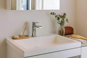 Sonder by Marriott Bonvoy Maisonneuve Apartments Downtown