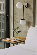 Sonder by Marriott Bonvoy Maisonneuve Apartments Downtown