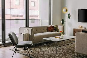 Sonder by Marriott Bonvoy Maisonneuve Apartments Downtown