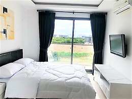 Laguna Beach 3 The Maldives - top Floor Studio