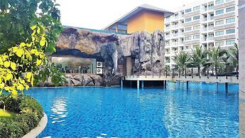 Laguna Beach 3 The Maldives - top Floor Studio