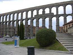 Real Segovia Apartments
