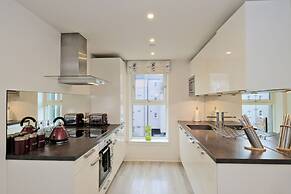 Modern 2 Bed Home in Aberdeen