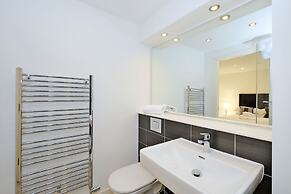 Modern 2 Bed Home in Aberdeen