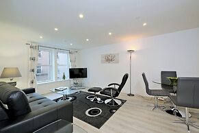 Modern 2 Bed Home in Aberdeen