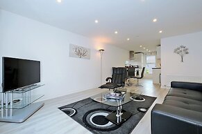 Modern 2 Bed Home in Aberdeen