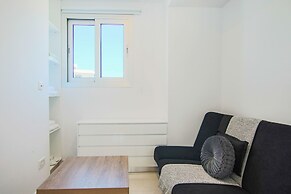 Phaedrus Living: Seaside Deluxe Flat Harbour 112