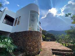 Hotel Don Ernesto by La Chimba
