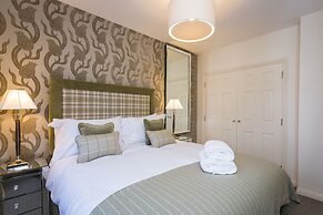 Elegant Home in Aberdeen