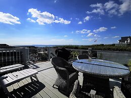 Sea View 3 Bedroom Seaside Property