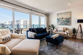 Sea View 3 Bedroom Seaside Property