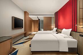 La Quinta by Wyndham Weifang South
