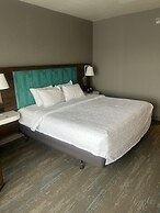 Hampton Inn by Hilton Kingston