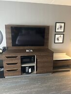 Hampton Inn by Hilton Kingston