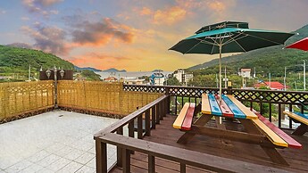 Geoje Araon Pension