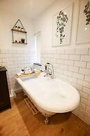 Luxury Thatched Country Cottage - Dartmoor, Devon