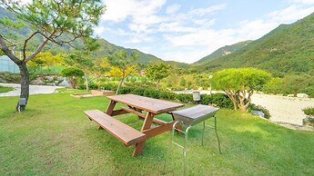 Pocheon Swimpyo Pension