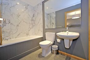 Stunning Family Home in Cults, Aberdeen