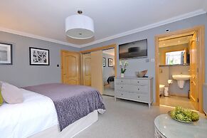 Stunning Family Home in Cults, Aberdeen