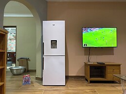 Oyibi New Furnished House - Charming 3 Bedroom