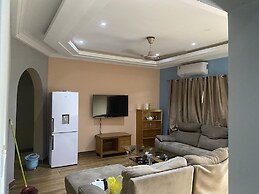 Oyibi New Furnished House - Charming 3 Bedroom