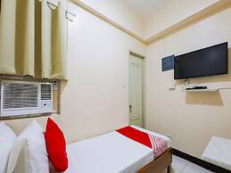 OYO 836 E & H Residences