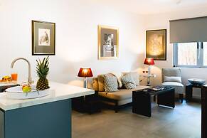 Glyfada Luxury Residence