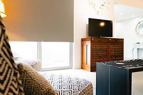 Glyfada Luxury Residence