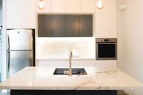 Glyfada Luxury Residence