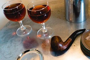 Glyfada Luxury Residence