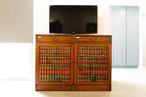 Glyfada Luxury Residence