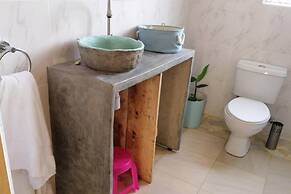 5-bed Lakeview Villa With Roofterrace and Kidspond