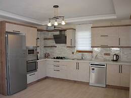 Stunning 4-bed Villa Konak Private & Pool