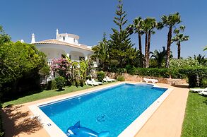 Villa Do Monte - With Private Pool