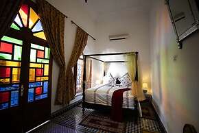 Room in B&B - Riad Authentic Palace & Spa - Suite Andalouse