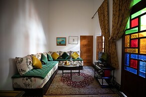 Room in B&B - Riad Authentic Palace & Spa - Bassatine