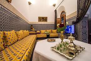 Room in B&B - Riad Authentic Palace & Spa - Mabrouka
