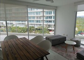 Aria Ocean 255 Flamingos