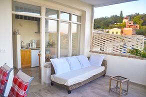 House Lemoni, Apartment B - Pelekas, Corfu