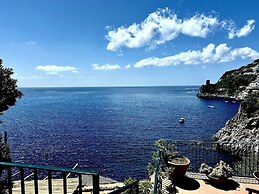 Luxury Villa, Pool, sea Access, Large Terraces, Stupendous Views