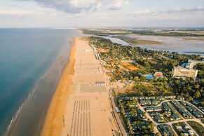 Comfortable Flat a few Steps From the Beach