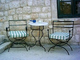 House Lemoni - Studio