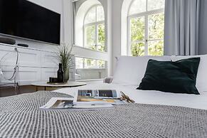 Louvre Studios - LoftAffair